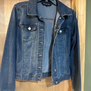 Baccini Women's Classic Blue Jean Jacket-NWOT